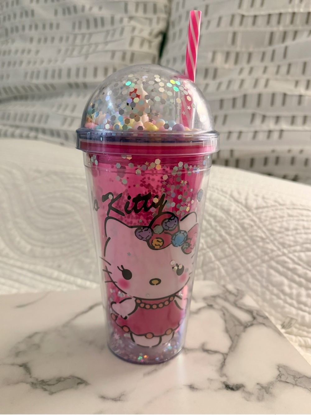 Hello Kitty Pink Glitter Dome Tumbler with Straw NWOT